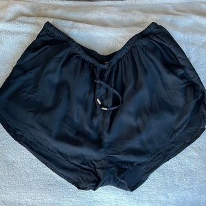 Black H&M drawstring shorts
